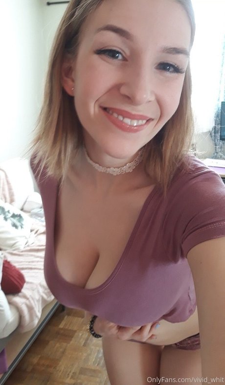 Vivid_Whit