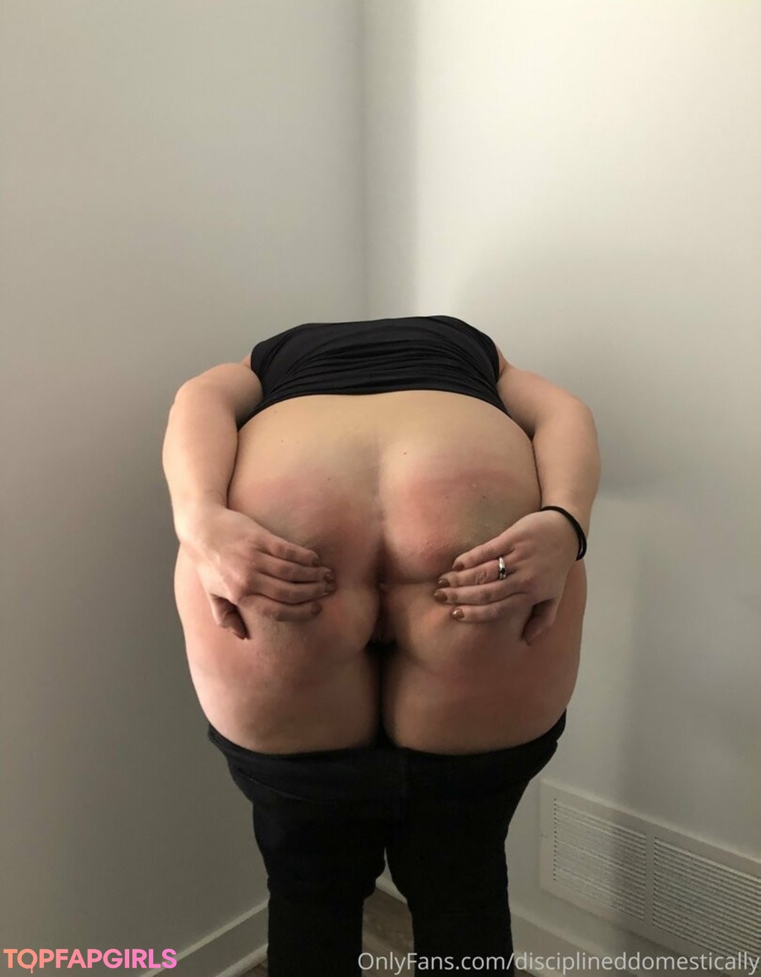 Photo nue de fuite OnlyFans de Disciplineddomestically #107 Photo nue de fuite OnlyFans de Disciplineddomestically #107