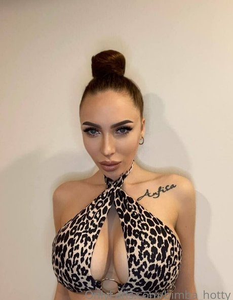 Bimba_hotty