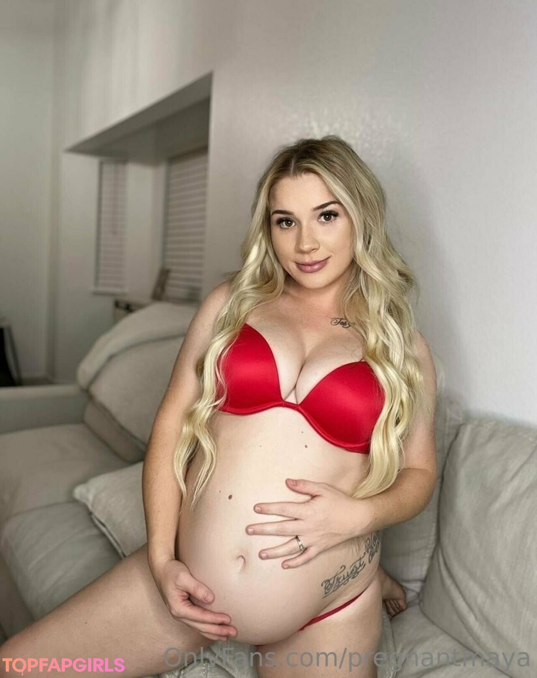 Photo nue de fuite OnlyFans de Pregnantmayafree #4 Photo nue de fuite OnlyFans de Pregnantmayafree #4