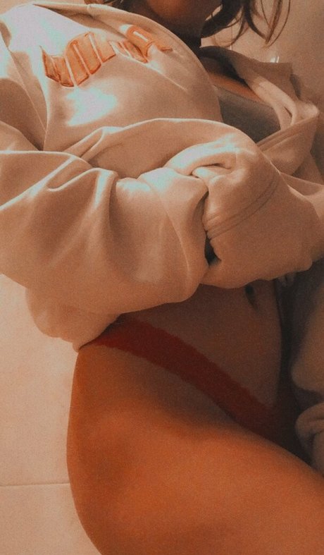 Photo nue de fuite OnlyFans de Umiisabella
