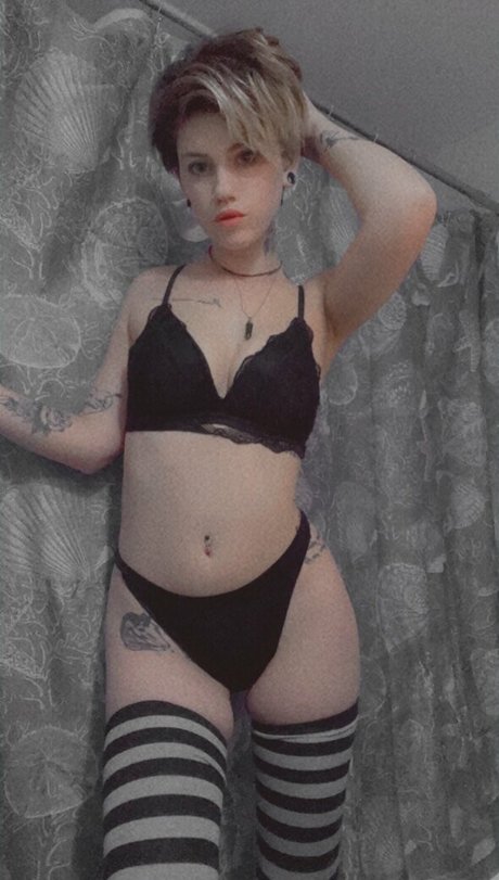 Photo nue de fuite OnlyFans de Zoblack686