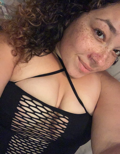 Photo nue de fuite OnlyFans de Queenkenz28
