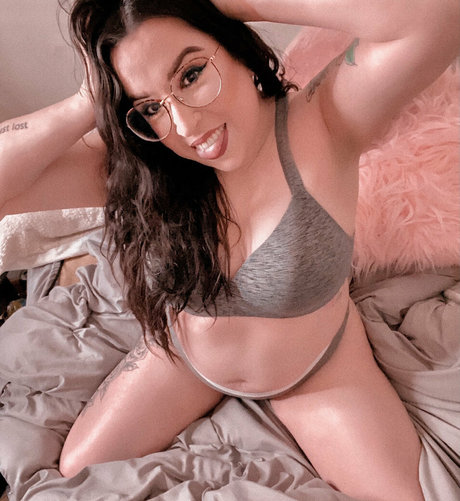 Photo nue de fuite OnlyFans de Violacandyxx