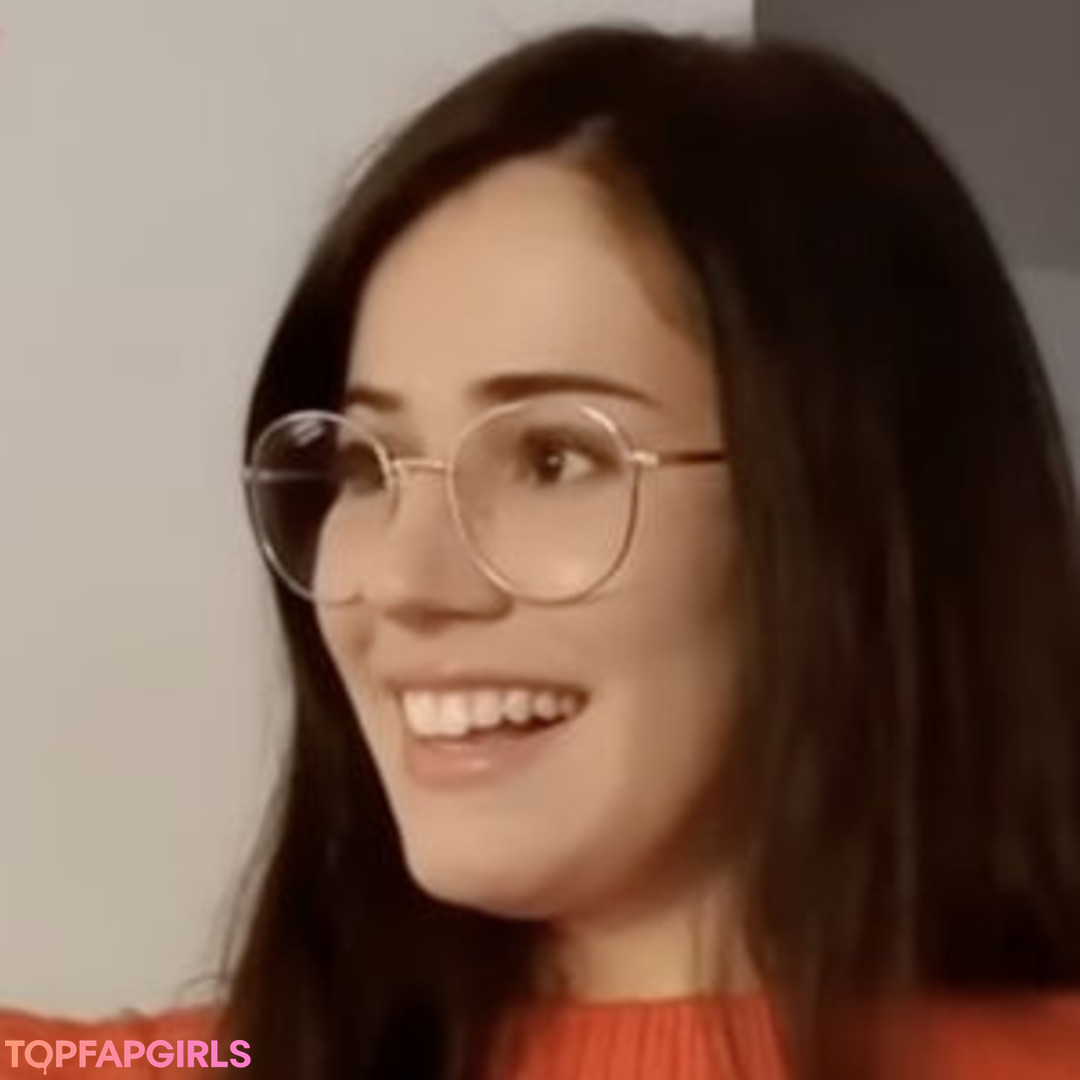 Photo nue de fuite OnlyFans de Ailaughatmyownjokes #7 Photo nue de fuite OnlyFans de Ailaughatmyownjokes #7