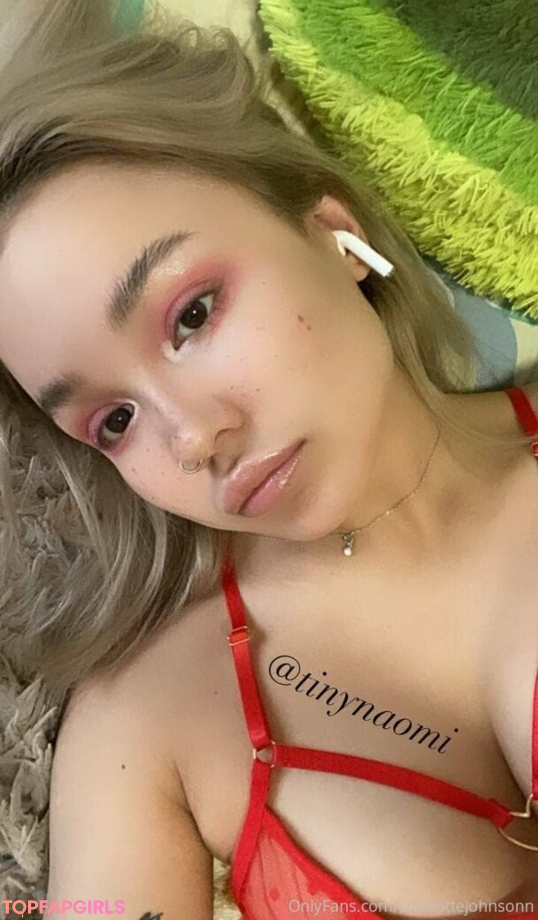 Photo nue de fuite OnlyFans de Charlottejohnsonn #57 Photo nue de fuite OnlyFans de Charlottejohnsonn #57