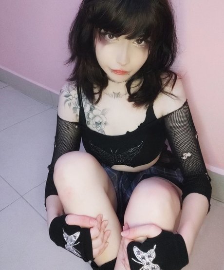 Photo nue de fuite OnlyFans de Momobaramomo
