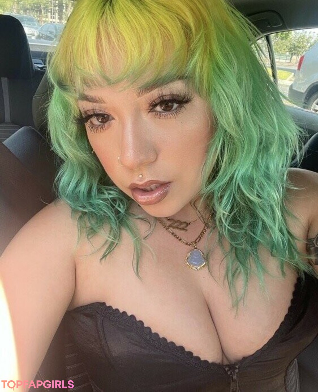 Photo nue de fuite OnlyFans de Aquaaamami #23 Photo nue de fuite OnlyFans de Aquaaamami #23