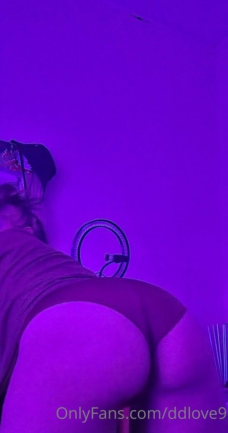 Photo nue de fuite OnlyFans de Ddlove9