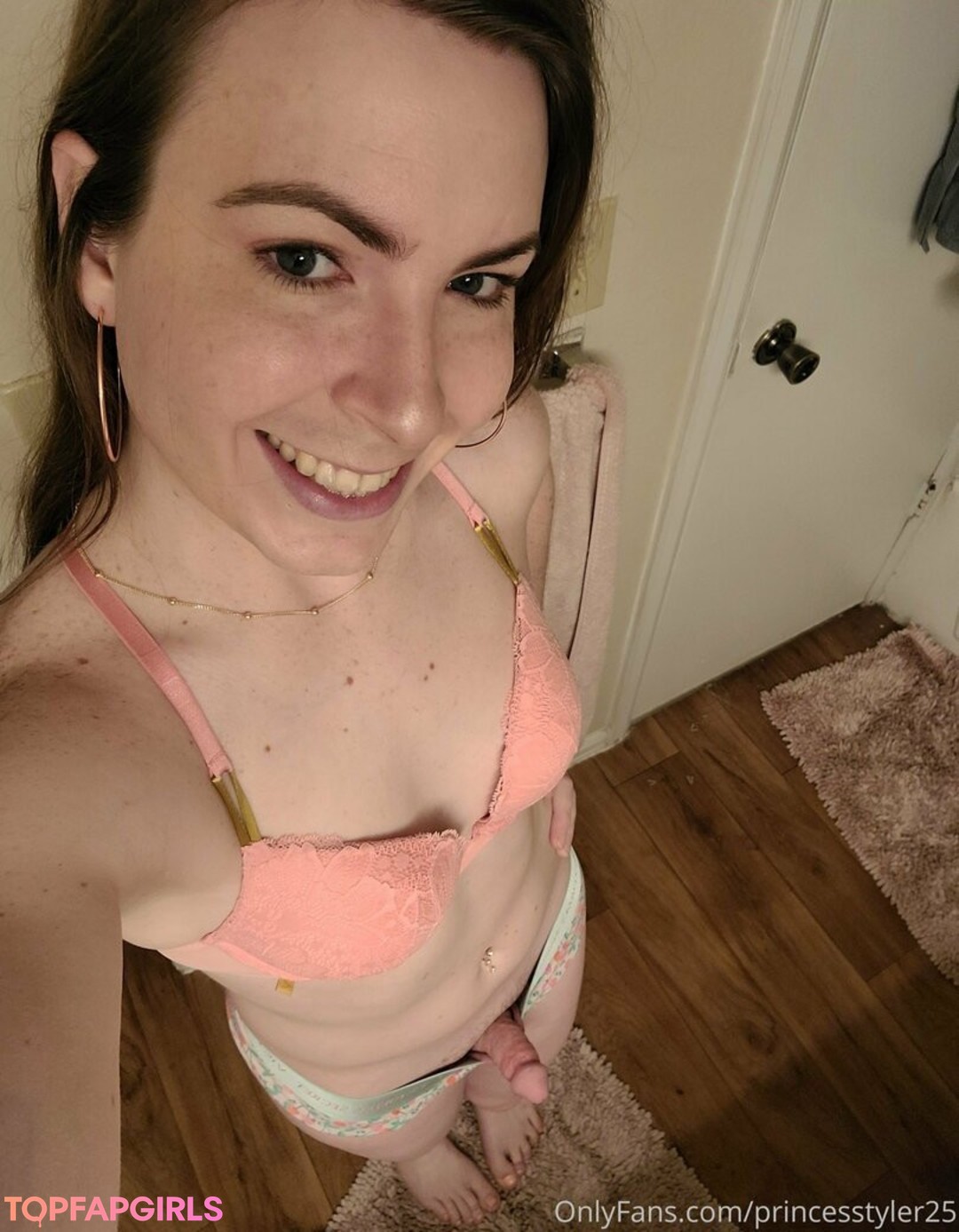 Photo nue de fuite OnlyFans de Princesstyler25 #68 Photo nue de fuite OnlyFans de Princesstyler25 #68
