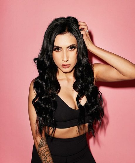 Photo nue de fuite OnlyFans de Cristina Vee