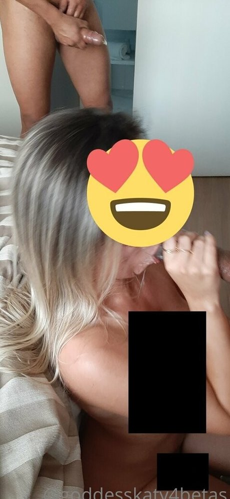 Photo nue de fuite OnlyFans de Goddesskaty4betas