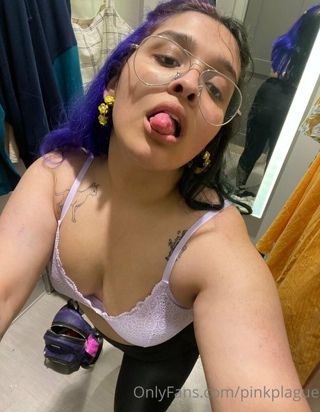 Photo nue de fuite OnlyFans de Pinkplague