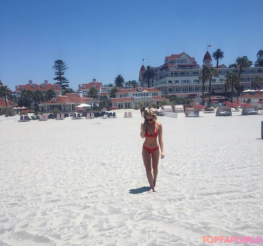 Photo nue de fuite OnlyFans de Meganmcintosh5 #13 Photo nue de fuite OnlyFans de Meganmcintosh5 #13