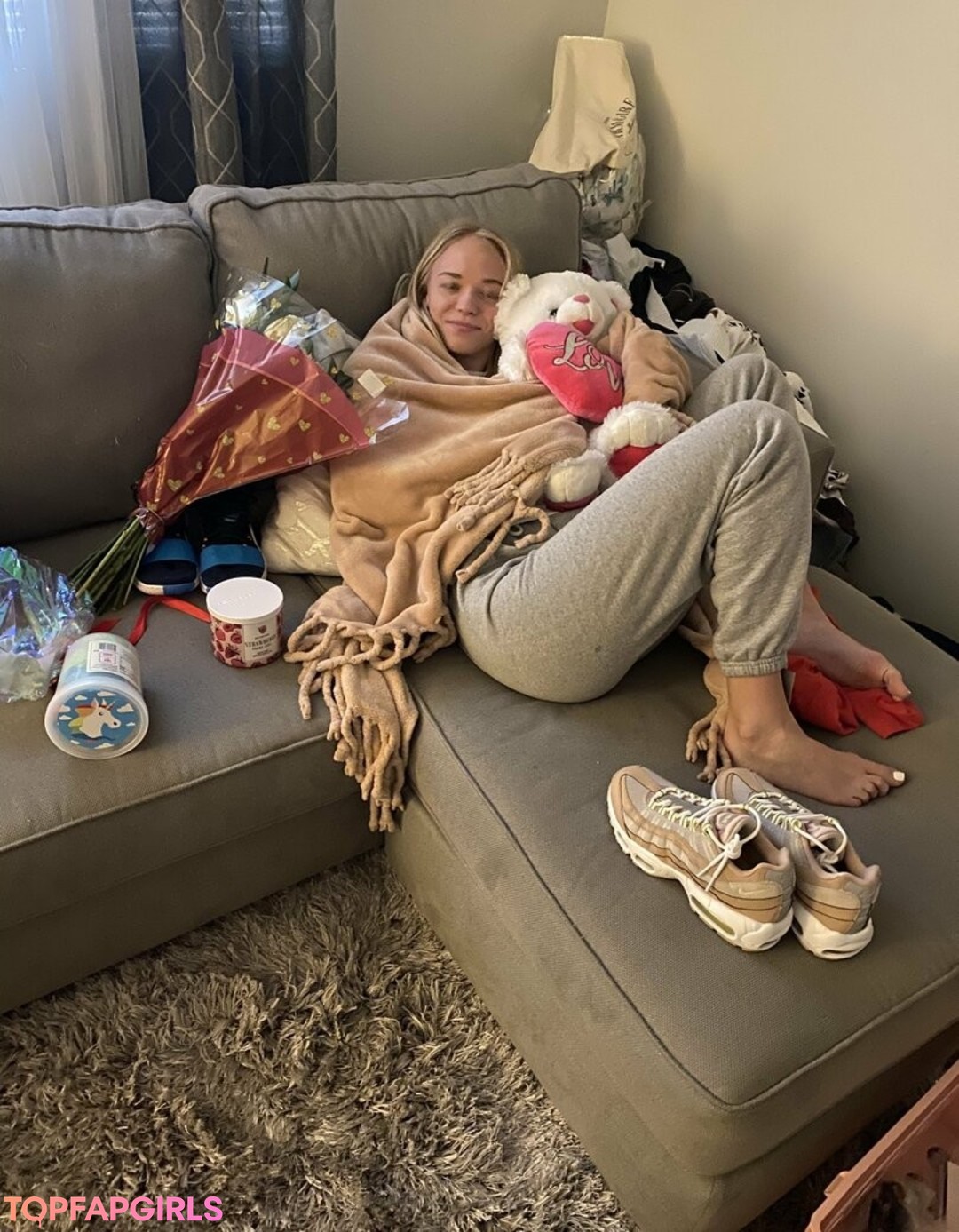 Photo nue de fuite OnlyFans de Channelsweets #122 Photo nue de fuite OnlyFans de Channelsweets #122