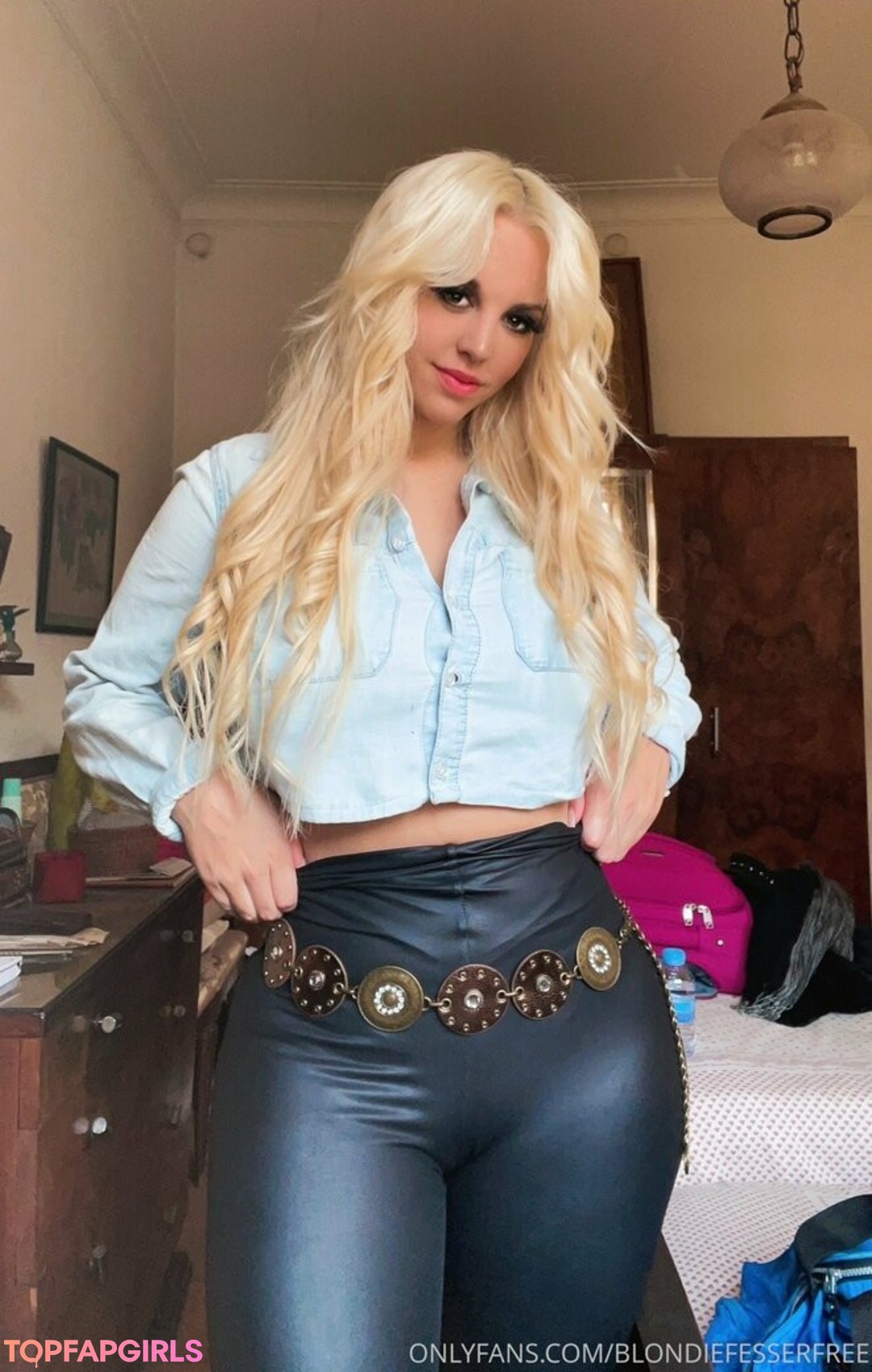 Photo nue de fuite OnlyFans de Blondiefesserfree #21 Photo nue de fuite OnlyFans de Blondiefesserfree #21