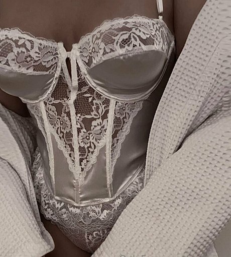 Photo nue de fuite OnlyFans de Enireves