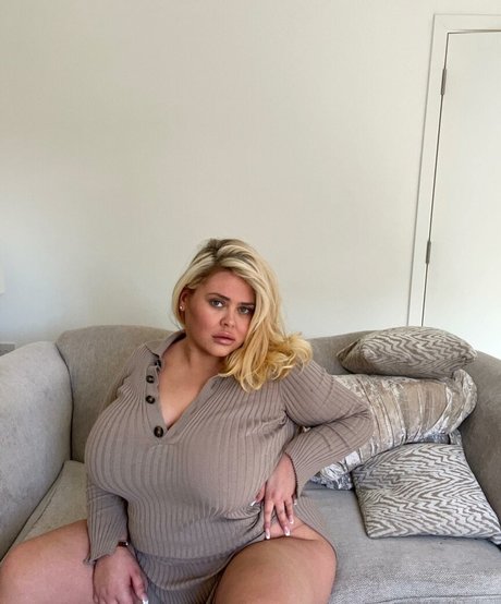 Photo nue de fuite OnlyFans de Susannah Elizabeth
