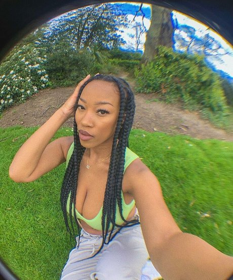 Thecleopatraway