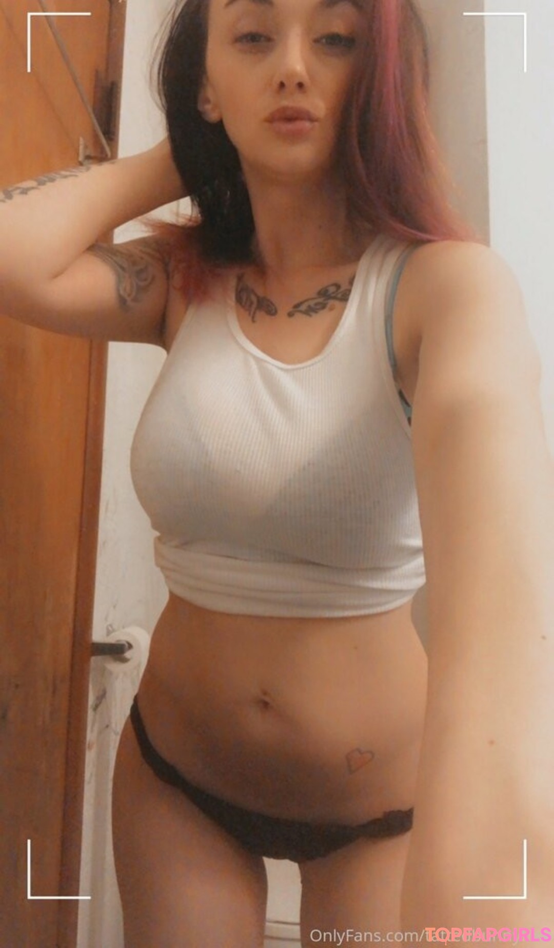 Photo nue de fuite OnlyFans de Tattedbunnyfree #51 Photo nue de fuite OnlyFans de Tattedbunnyfree #51