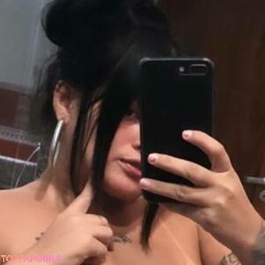 Photo nue de fuite OnlyFans de Karlla Rodriguez #10 Photo nue de fuite OnlyFans de Karlla Rodriguez #10