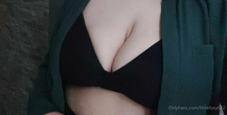 Littlefoxyuwu