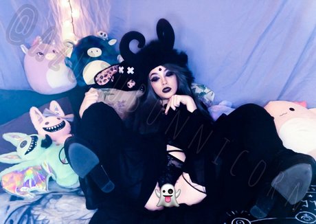 Photo nue de fuite OnlyFans de Azuzubunnicorn