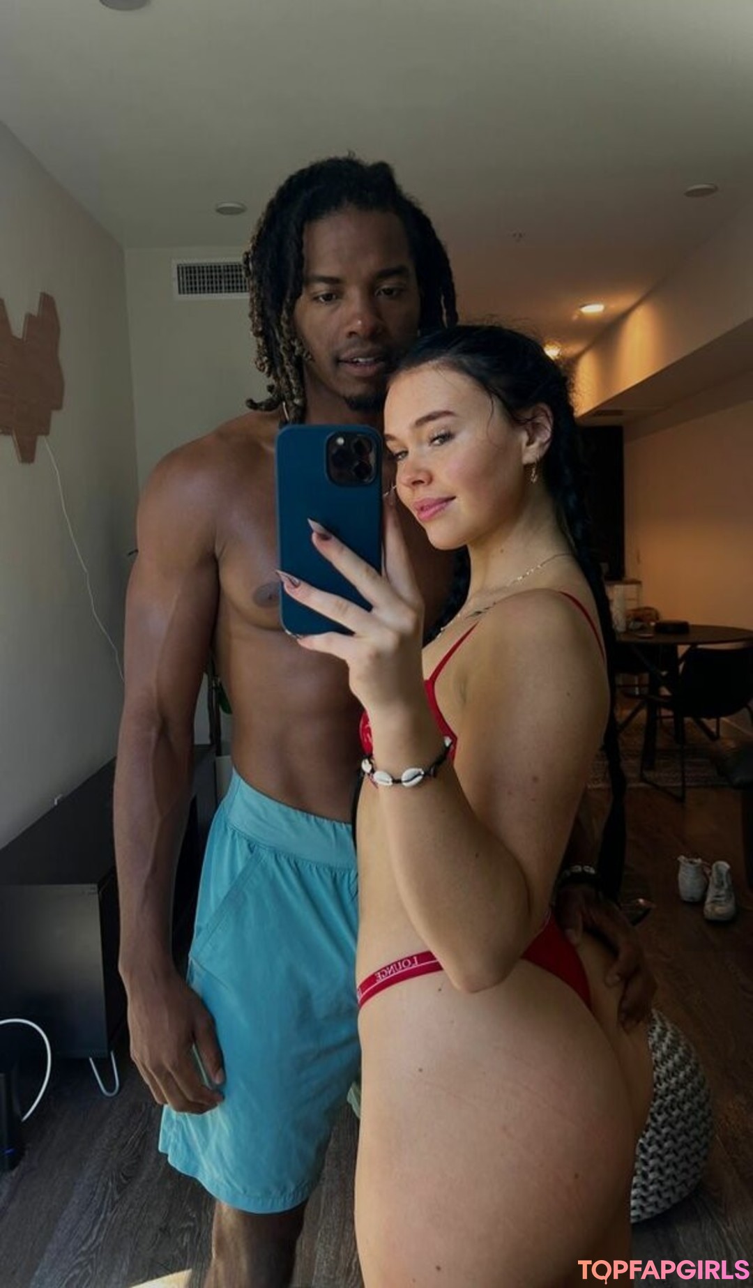 Photo nue de fuite OnlyFans de Soleykj #17 Photo nue de fuite OnlyFans de Soleykj #17