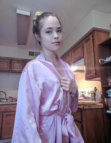 Photo nue de fuite OnlyFans de Alicemoonstone
