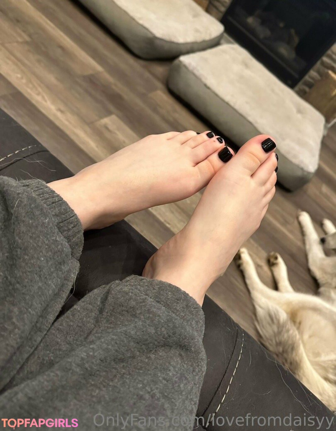 Photo nue de fuite OnlyFans de Lovefromdaisyy #23 Photo nue de fuite OnlyFans de Lovefromdaisyy #23