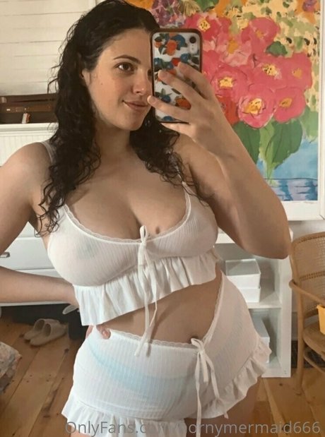 Hornymermaid666
