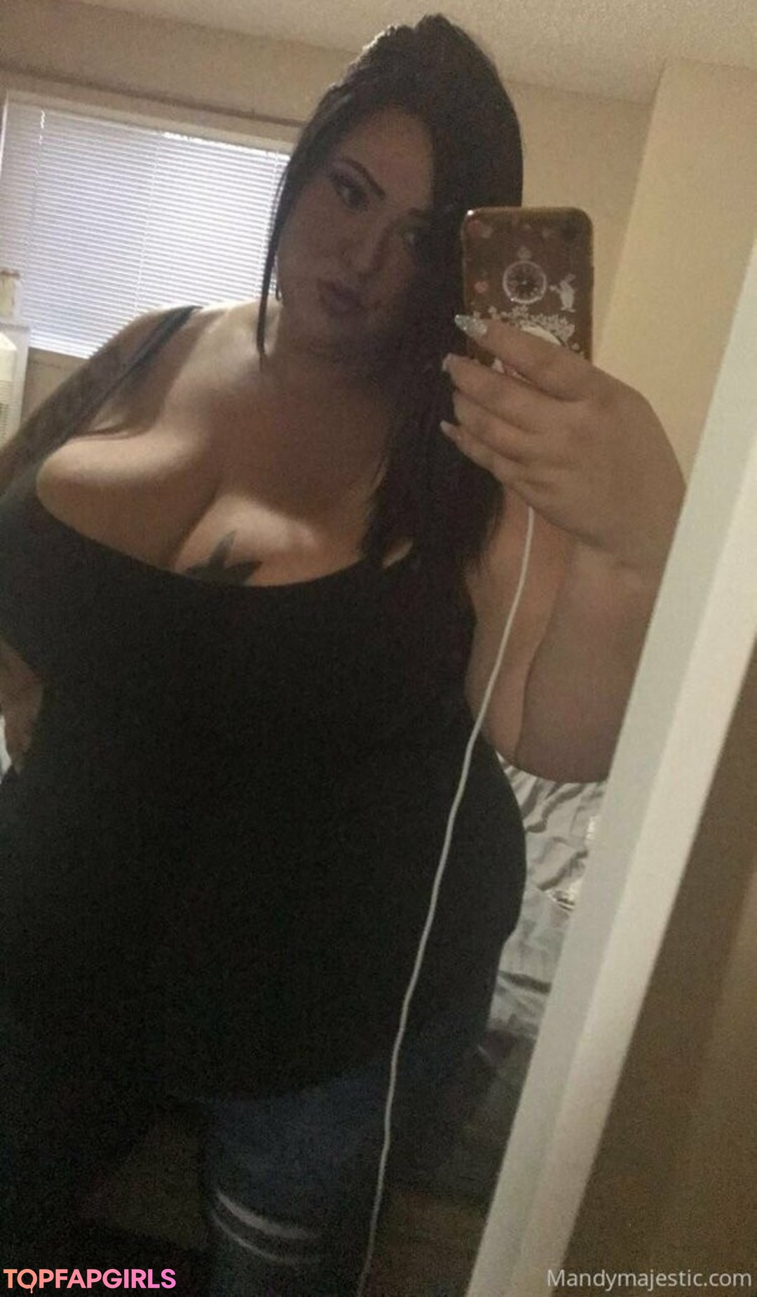 Photo nue de fuite OnlyFans de Mandymajestic #55 Photo nue de fuite OnlyFans de Mandymajestic #55