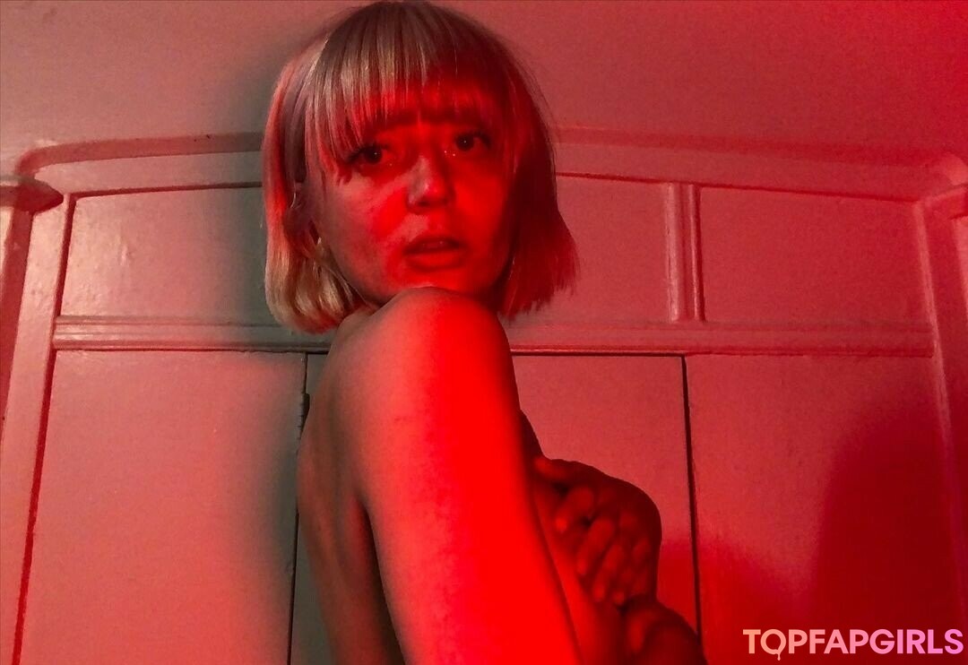 Photo nue de fuite OnlyFans de Alittlevampy #16 Photo nue de fuite OnlyFans de Alittlevampy #16