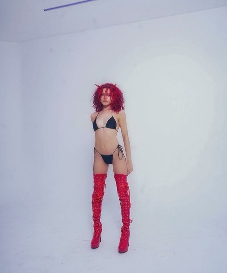 Photo nue de fuite OnlyFans de Scarletsblade
