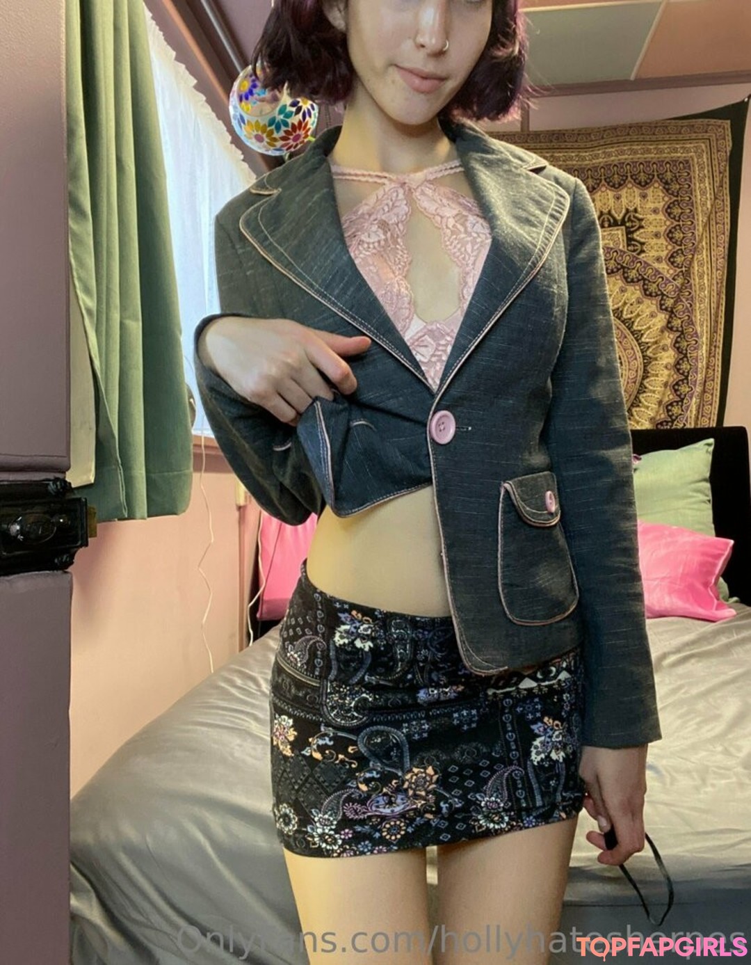 Photo nue de fuite OnlyFans de Hollyhatesherpes #50 Photo nue de fuite OnlyFans de Hollyhatesherpes #50