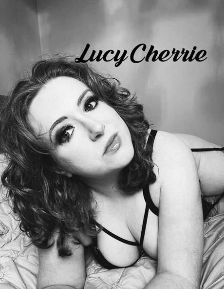 Photo nue de fuite OnlyFans de Lucycherriefree