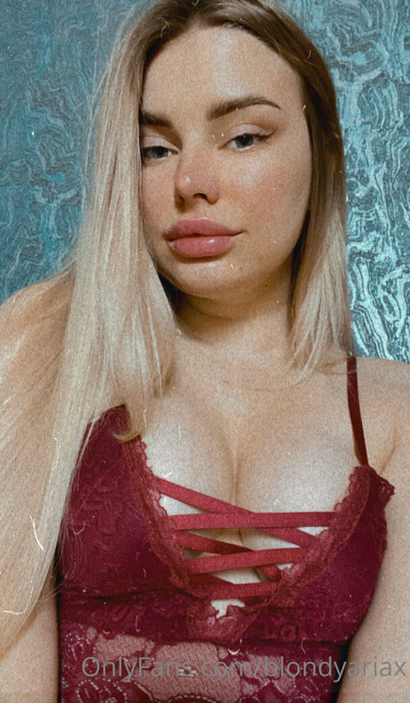 Photo nue de fuite OnlyFans de Blondyariax