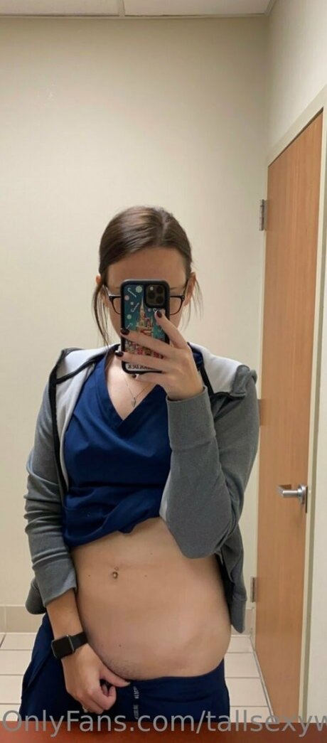 Tallsexywife