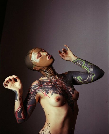 Photo nue de fuite OnlyFans de Deadlexi