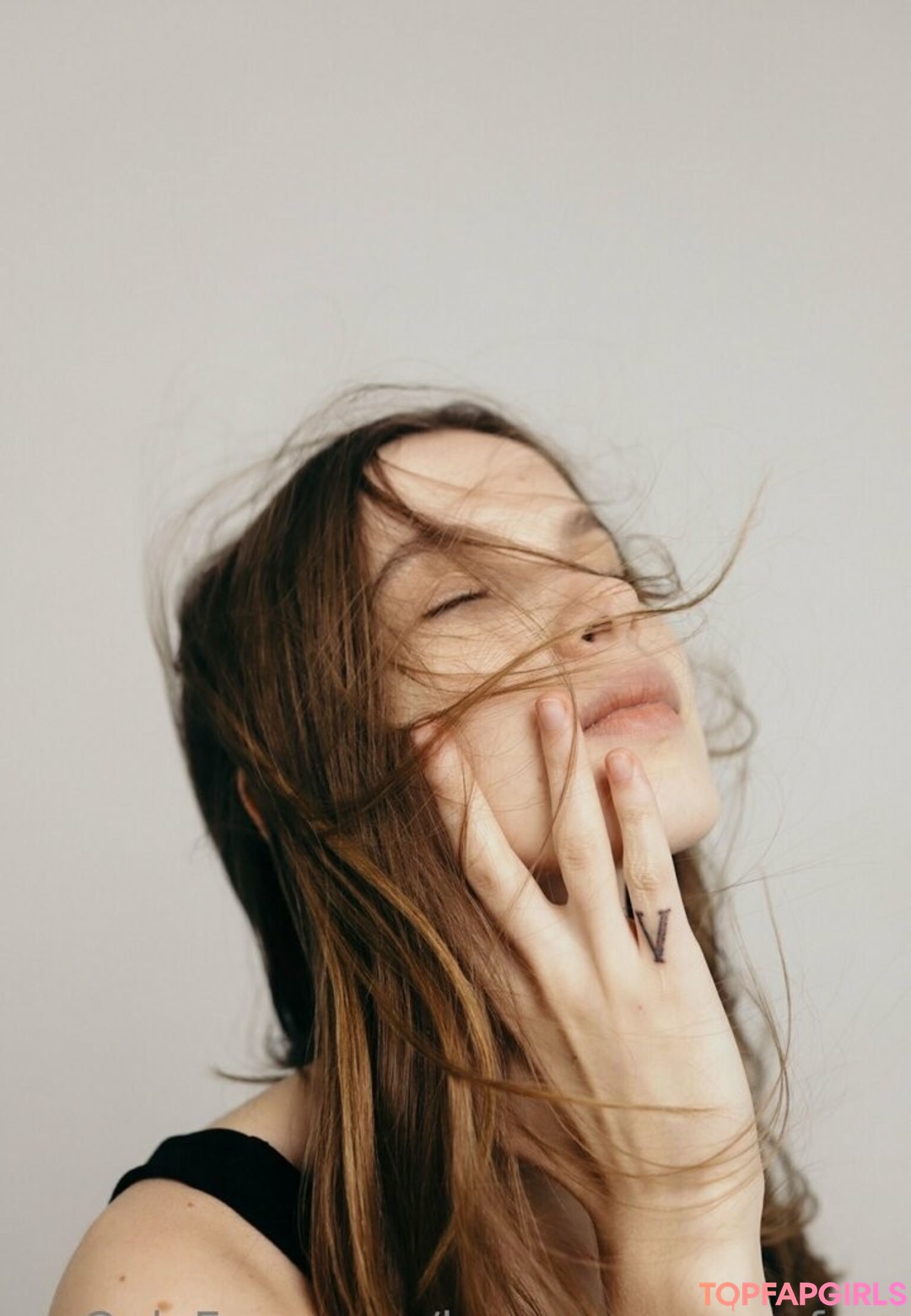 Photo nue de fuite OnlyFans de Loveyousonsonfree #1 Photo nue de fuite OnlyFans de Loveyousonsonfree #1