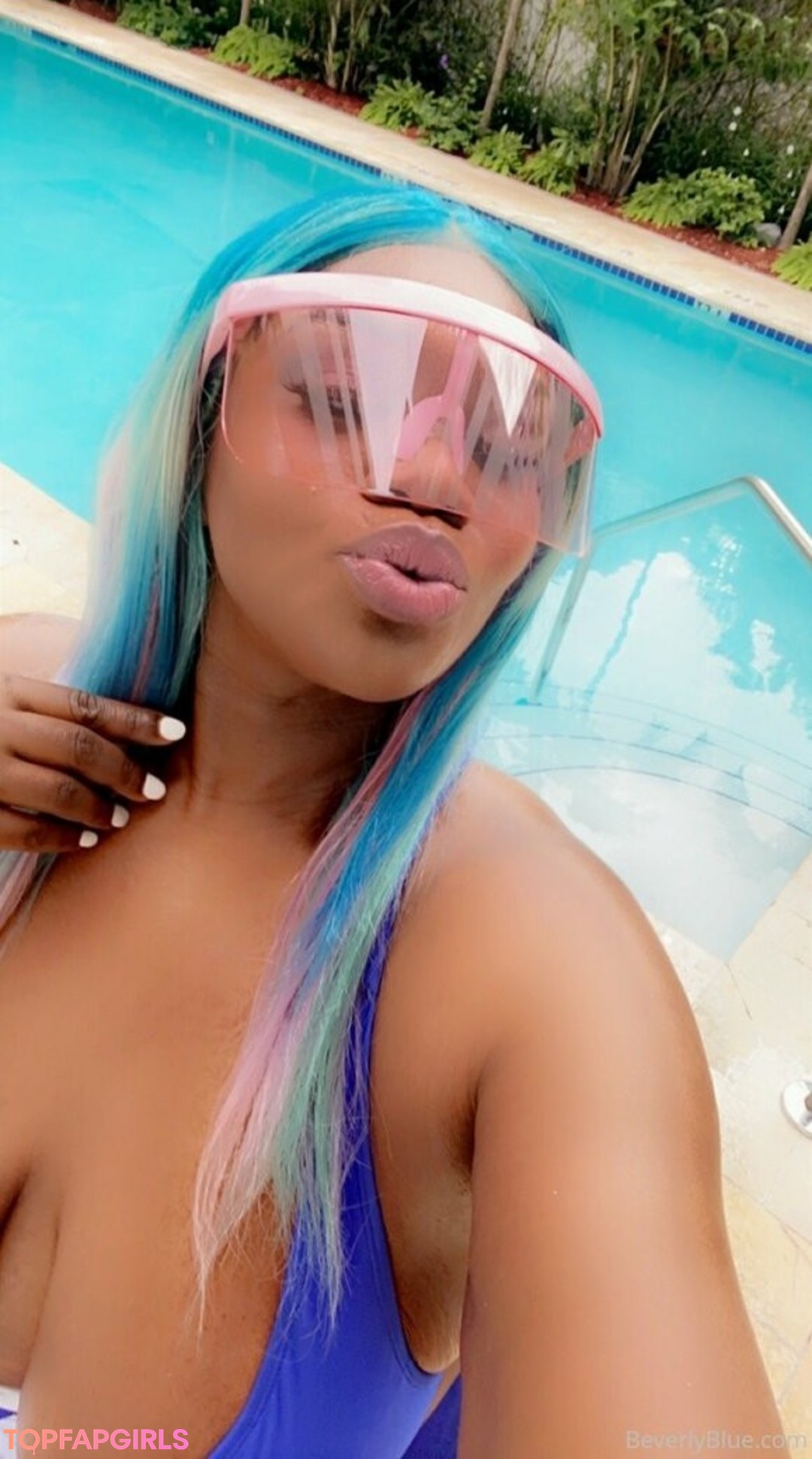 Photo nue de fuite OnlyFans de Beverlyblue3x #15 Photo nue de fuite OnlyFans de Beverlyblue3x #15