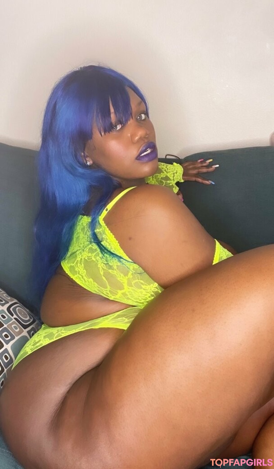 Photo nue de fuite OnlyFans de Beverlyblue3x #25 Photo nue de fuite OnlyFans de Beverlyblue3x #25