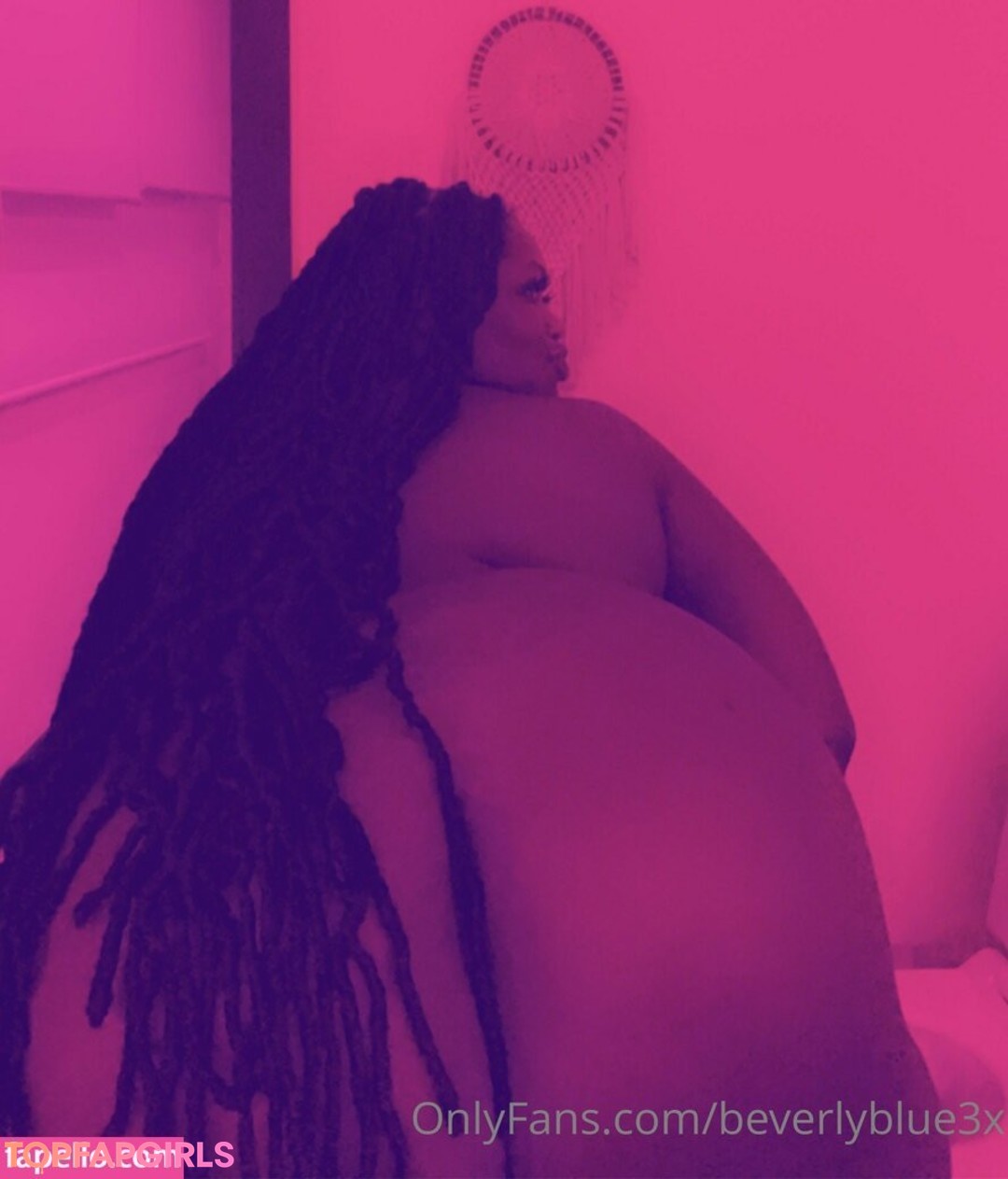 Photo nue de fuite OnlyFans de Beverlyblue3x #253 Photo nue de fuite OnlyFans de Beverlyblue3x #253