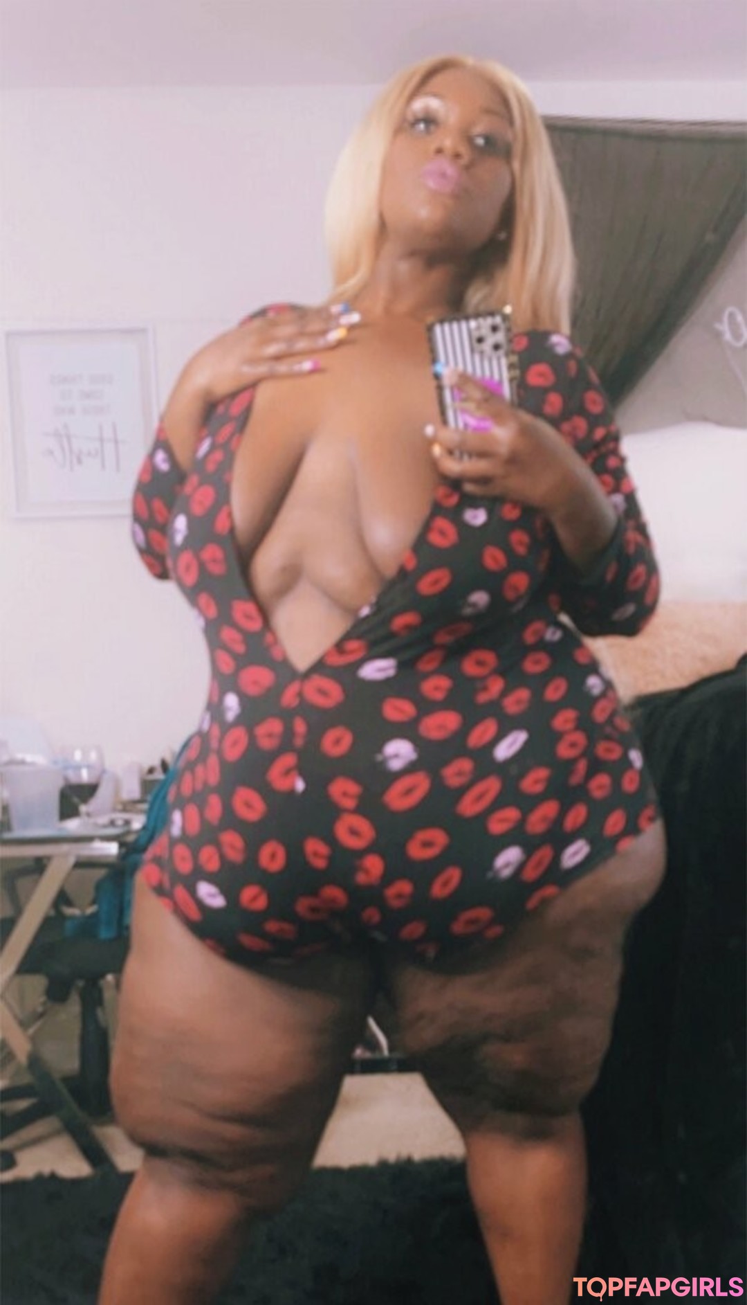 Photo nue de fuite OnlyFans de Beverlyblue3x #32 Photo nue de fuite OnlyFans de Beverlyblue3x #32