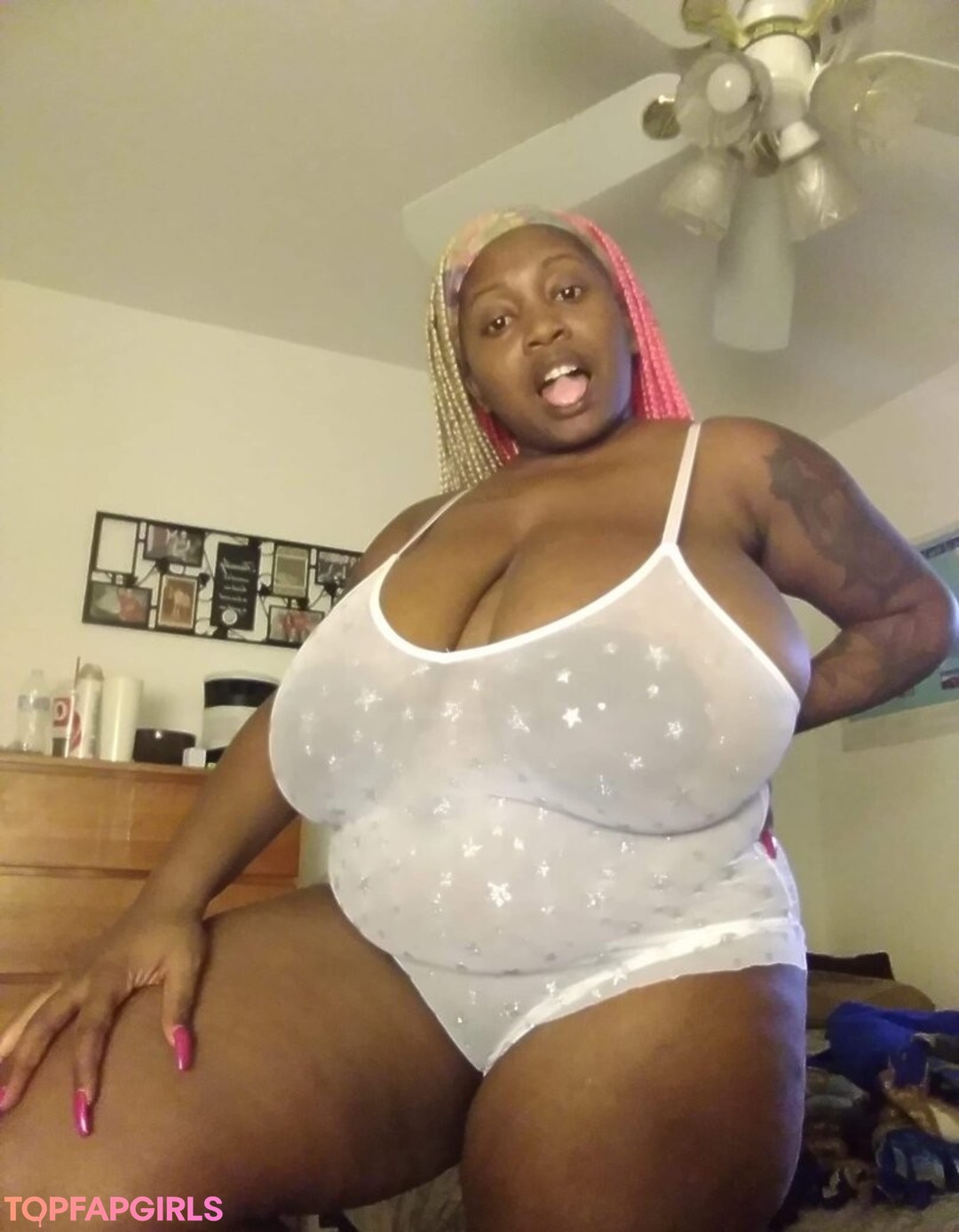 Photo nue de fuite OnlyFans de Famousstarkmarie #118 Photo nue de fuite OnlyFans de Famousstarkmarie #118