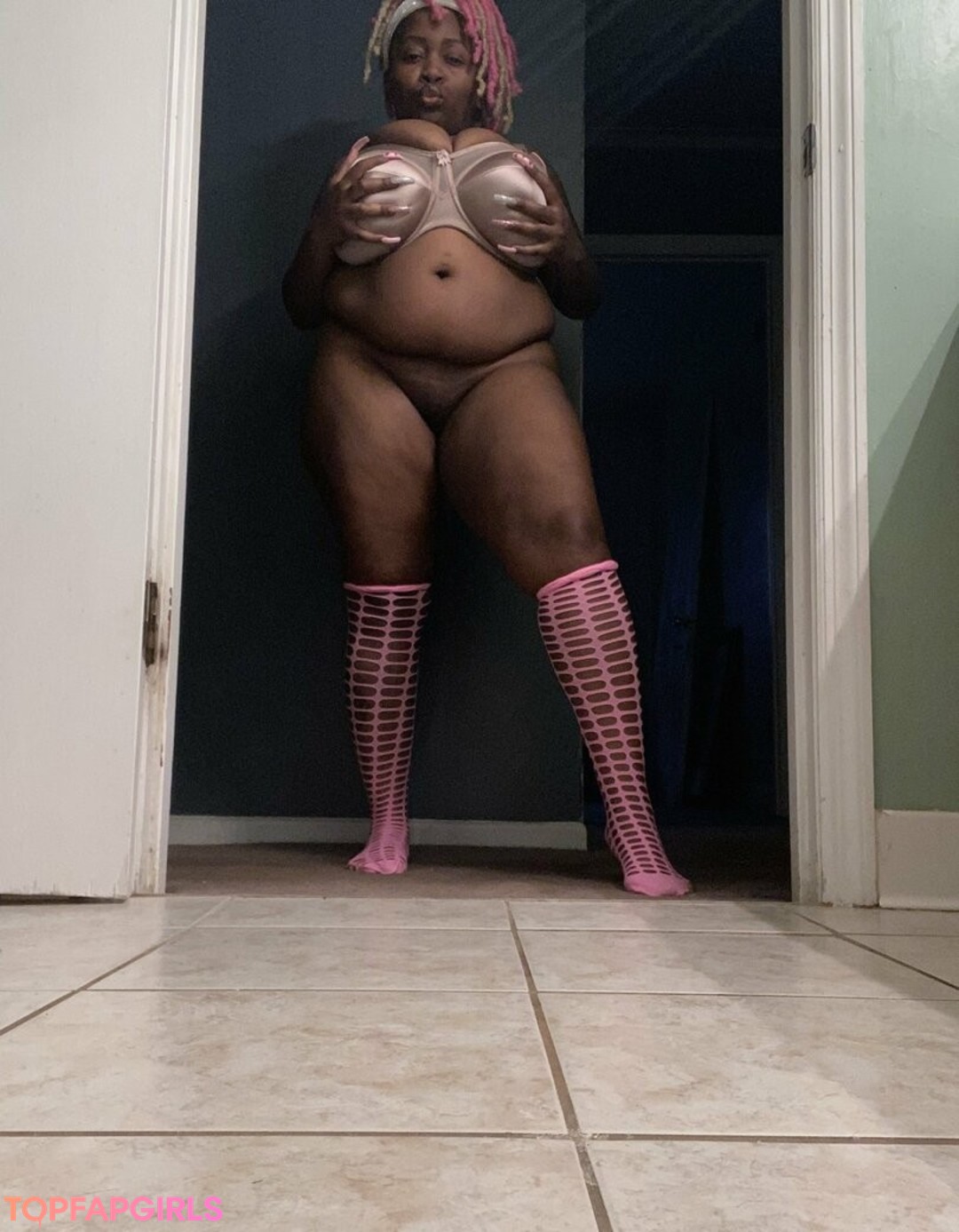 Photo nue de fuite OnlyFans de Famousstarkmarie #13 Photo nue de fuite OnlyFans de Famousstarkmarie #13