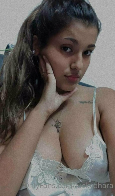 Photo nue de fuite OnlyFans de Luckyohara