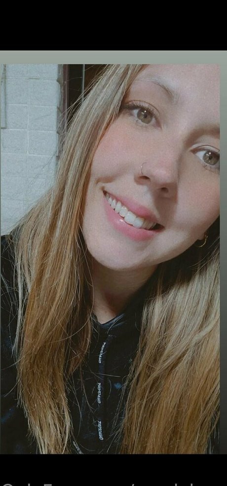 Photo nue de fuite OnlyFans de Candyhannah8