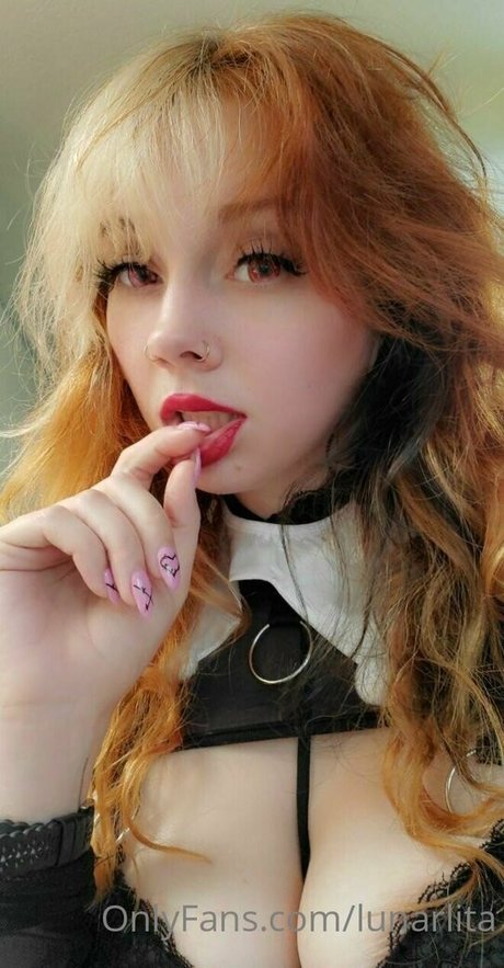 Photo nue de fuite OnlyFans de Lunarlita