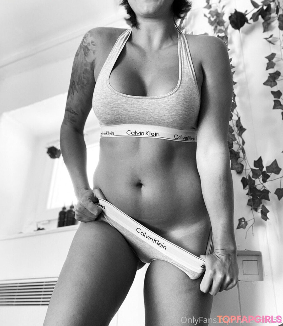 Photo nue de fuite OnlyFans de Vicalouquafree #2 Photo nue de fuite OnlyFans de Vicalouquafree #2